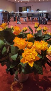 Rose als wertschätzende Aufmerksamkeit bei der Fachtagung in Erfurt