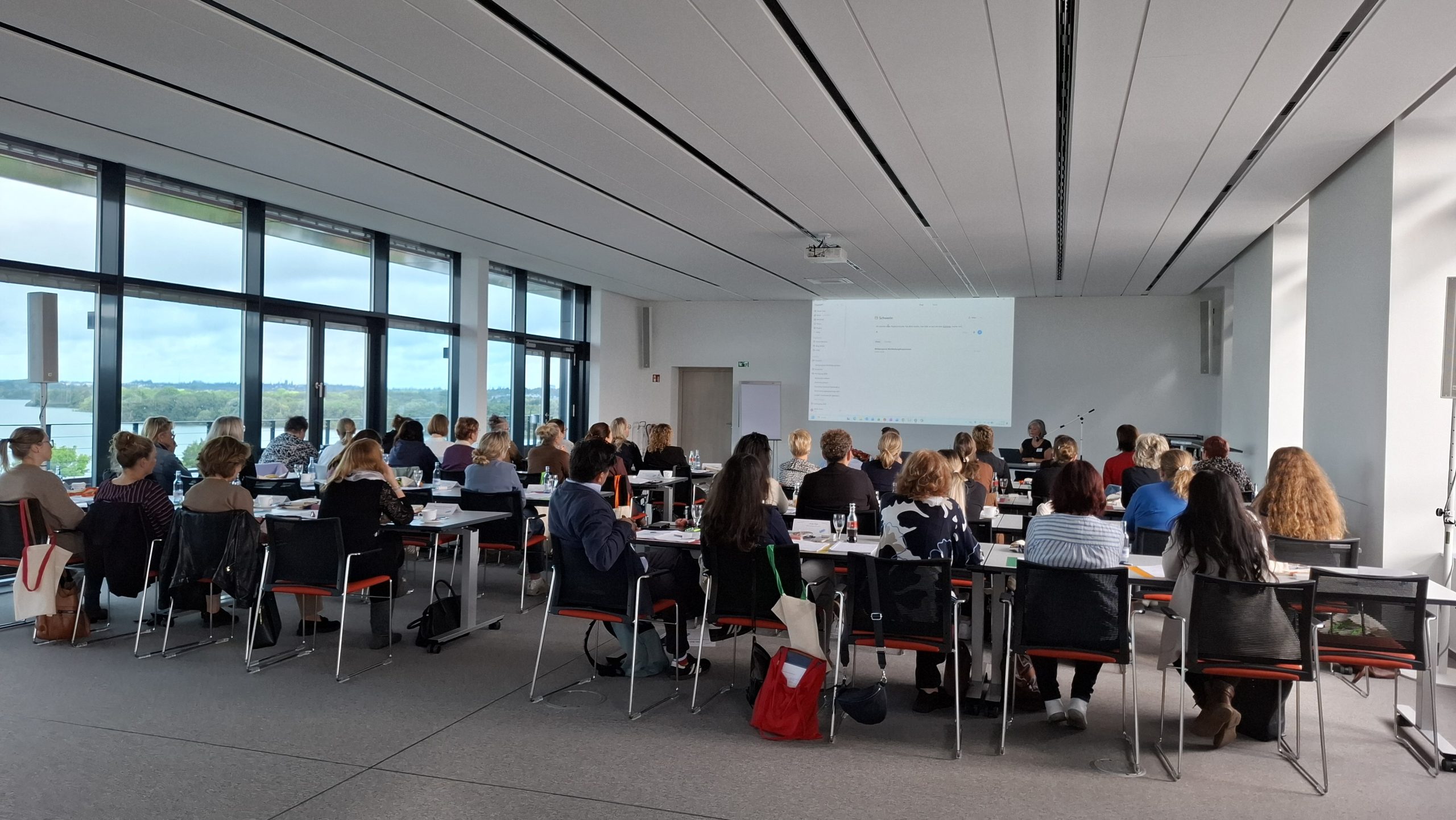 Eindruck aus dem Konferenzraum in Schwerin 2026